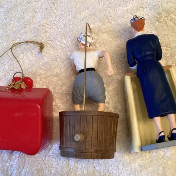 💲 FINAL PRICE! THREE “I LOVE LUCY” Ornaments… - Picture 5 of 8